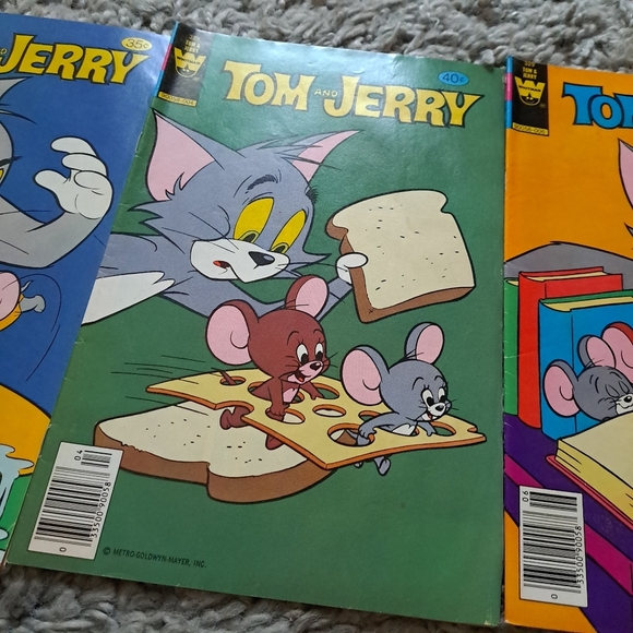 Vintage Warner bros Tom and Jerry gold key magazine comics (lot of 3) - Picture 3 of 7